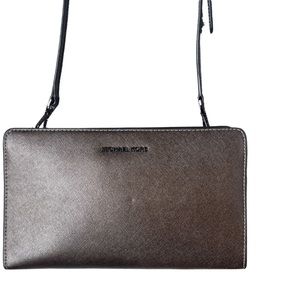MICHAEL KORS Metallic Bronze Crossbody Leather Clutch Adjustable Strap